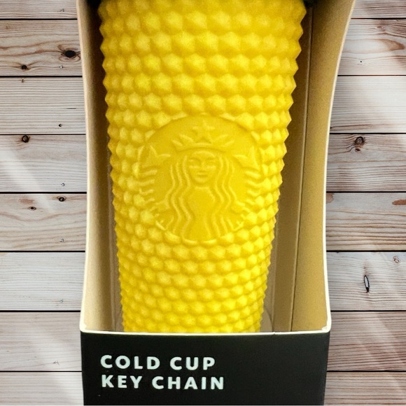 STARBUCKS KEYCHAIN Studded PINEAPPLE Cold Cup HAWAII Collection EXCLUSIVE NIB - Picture 4 of 5